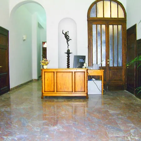 לינה וארוחת בוקר Casa Gori 4*