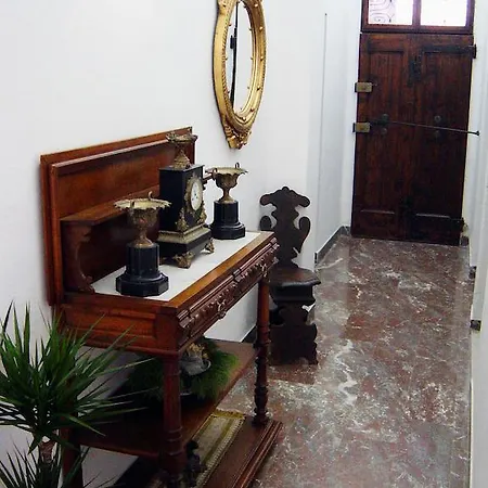 לינה וארוחת בוקר Casa Gori